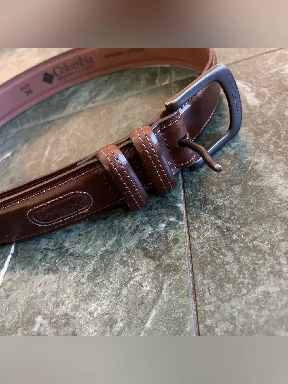 Columbia Men's Dark Brown Leather Belt with Metal Buckle